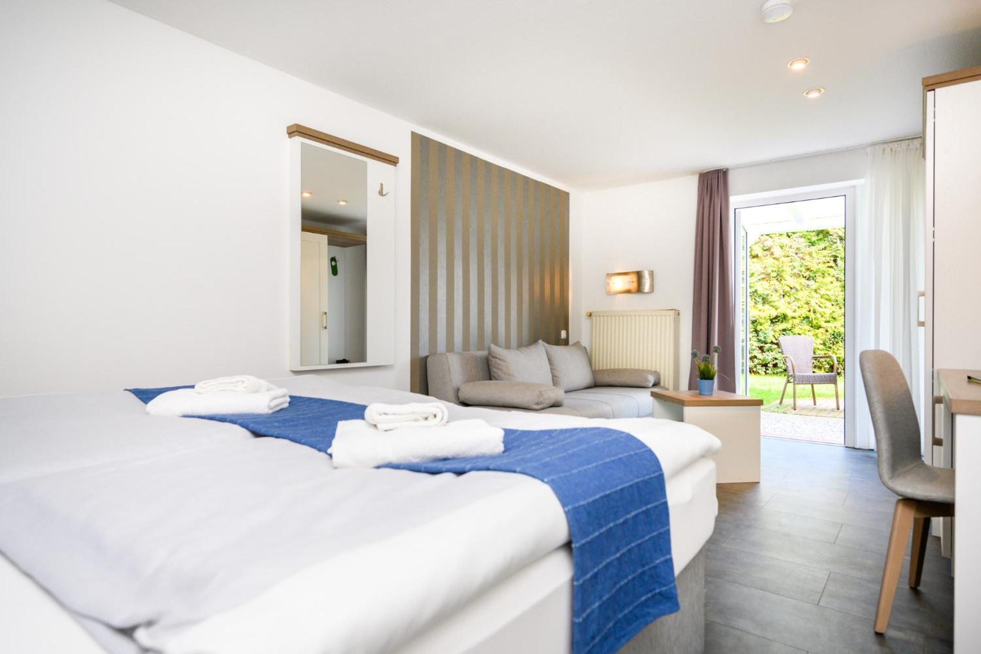 Hotel Zur Seemoewe Kirchdorf  Екстериор снимка