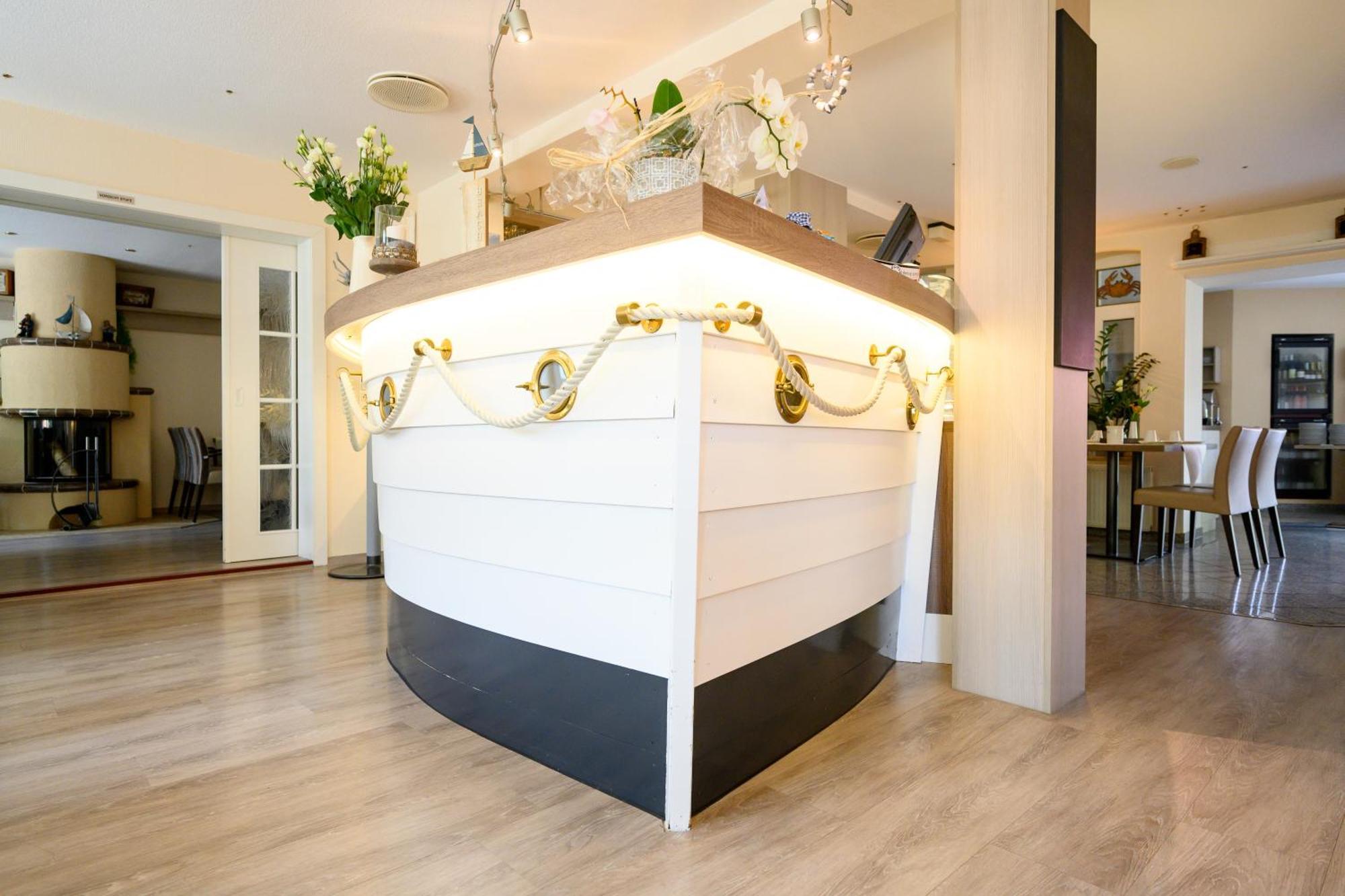 Hotel Zur Seemoewe Kirchdorf  Екстериор снимка