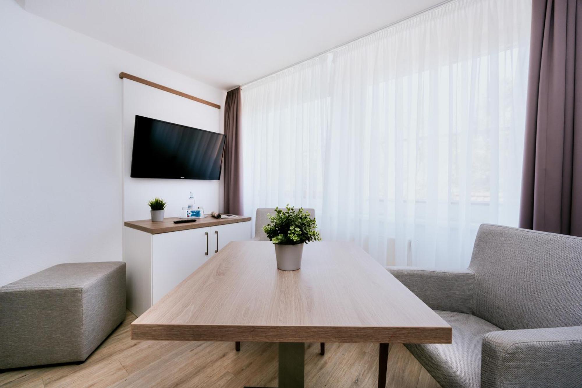 Hotel Zur Seemoewe Kirchdorf  Стая снимка