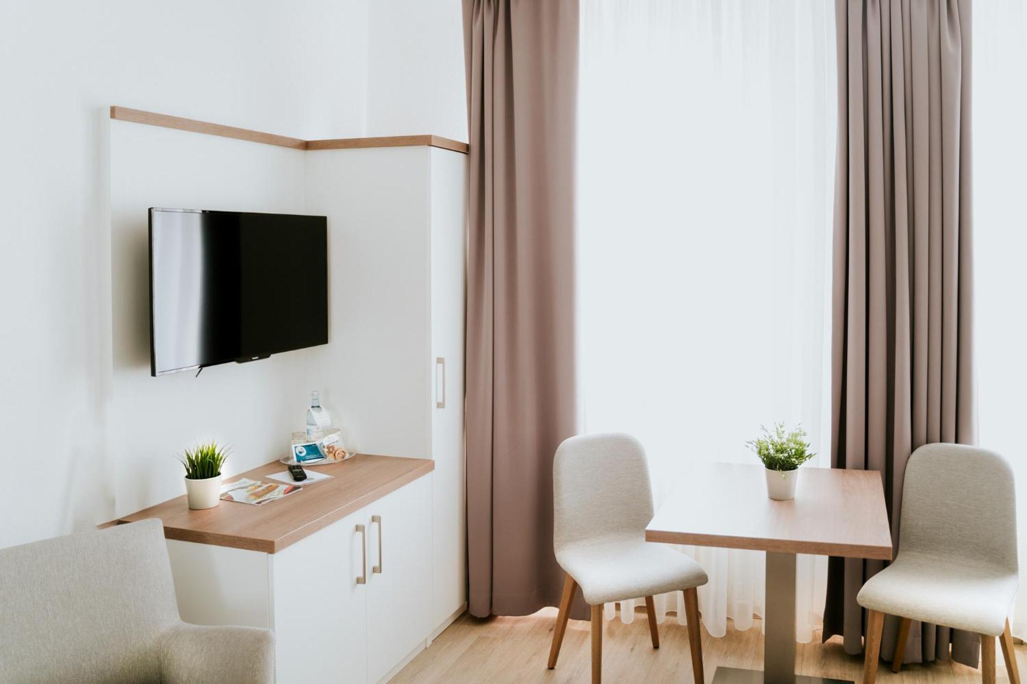 Hotel Zur Seemoewe Kirchdorf  Екстериор снимка